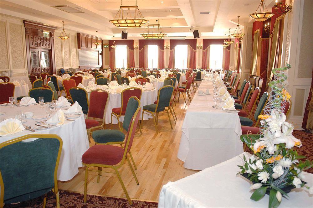 Carrickdale Hotel & Spa Дандолк Экстерьер фото