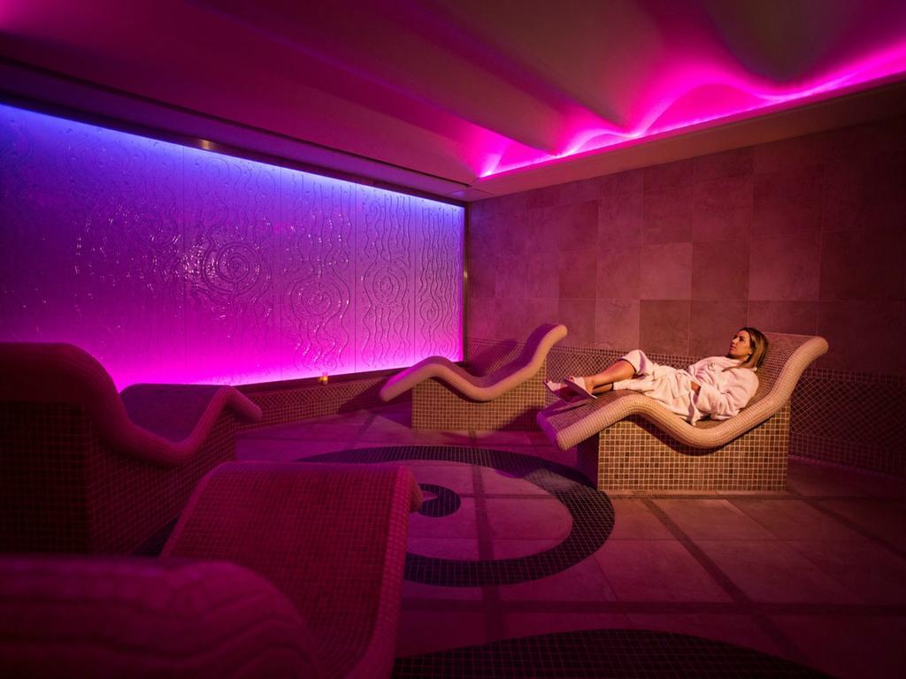 Carrickdale Hotel & Spa Дандолк Экстерьер фото